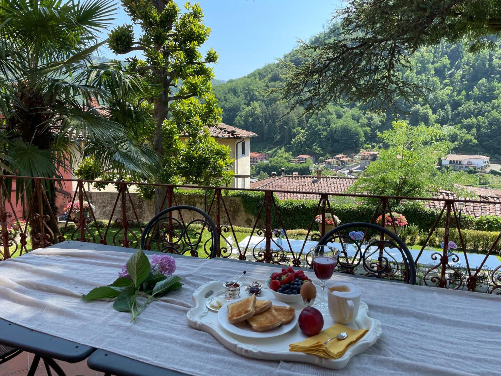 Burlamacchi Villas Bagni di Lucca Bagian luar foto